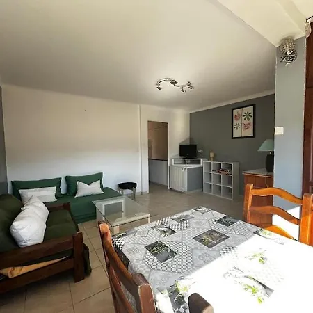 Apartment Avec 3 Hyeres